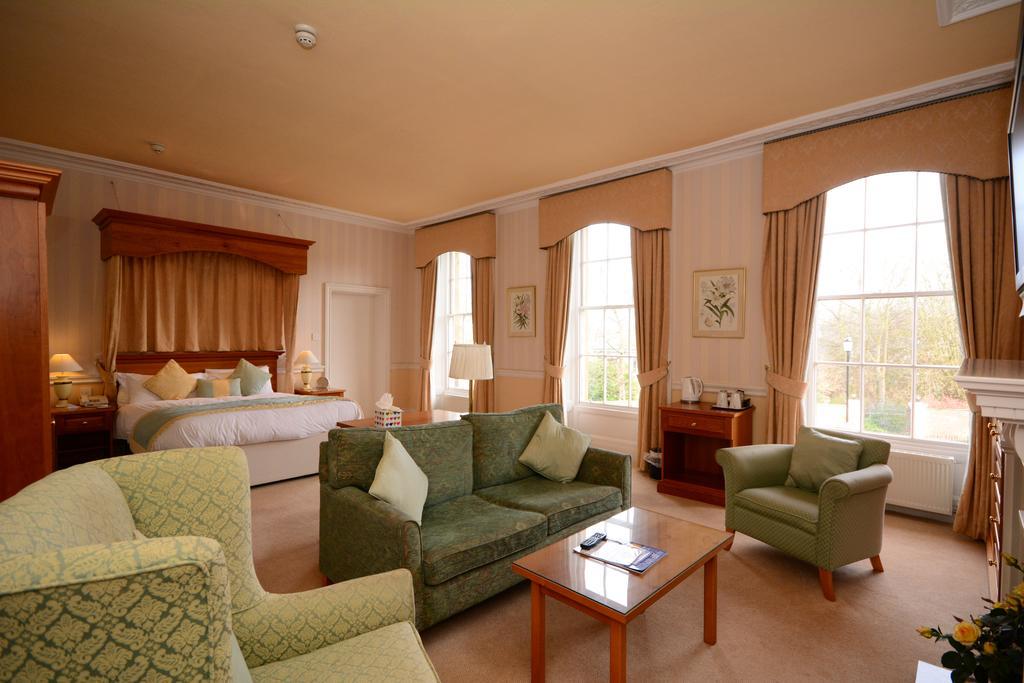The Crescent Hotel Скарборо Экстерьер фото